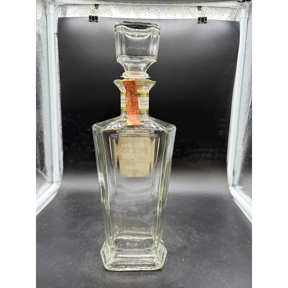 Vintage Walker's DeLuxe Bourbon Whiskey Glass Decanter Bottle 8 Year Aged Empty